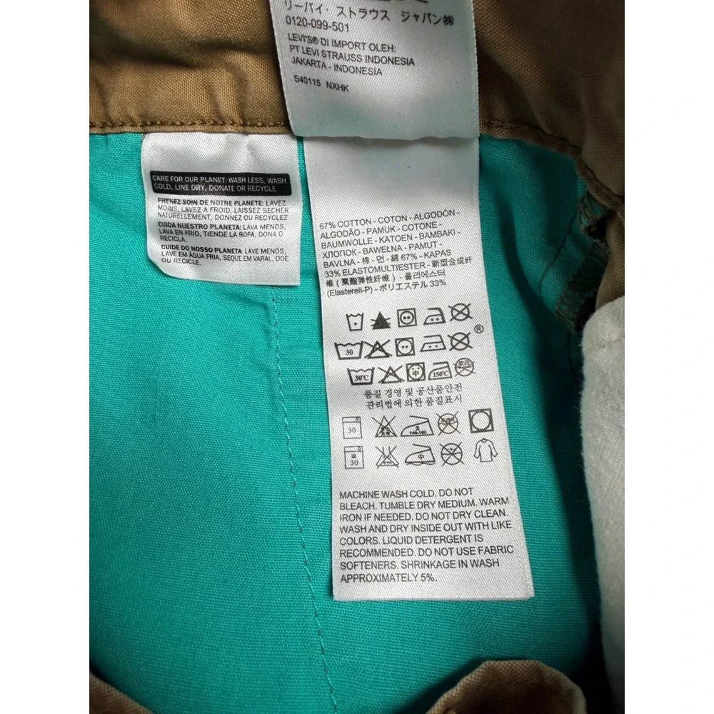 Levi's Men's Khaki Chino Shorts Flat Front Casual Everyday Wear Size 30
